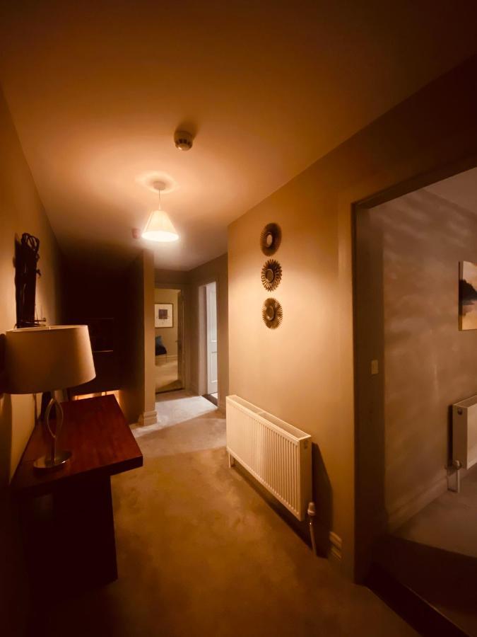 3 Bedroom Luxury Apartment Main Street Cashel  Exterior foto