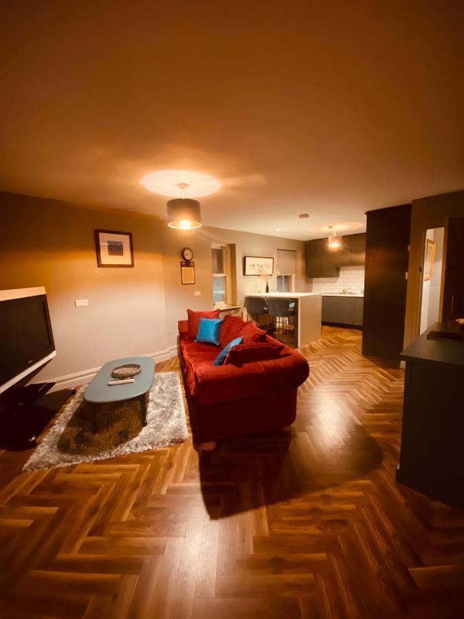 3 Bedroom Luxury Apartment Main Street Cashel  Exterior foto